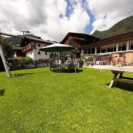 Lenzerhof Alloggio per agriturismo *